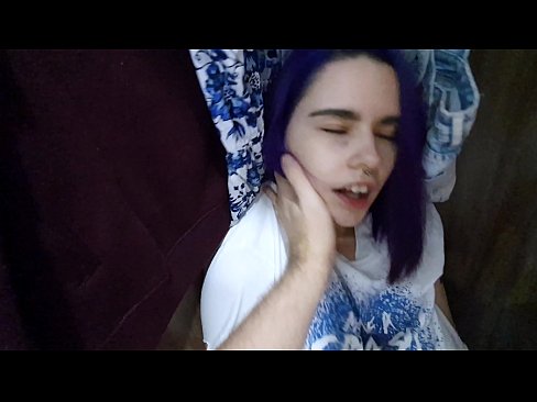 ❤️ Xwişka min di dolabê de dît û alîkariya wê kir ❤️❌ Porno vk li me ku.tukifporno.ru ﹏